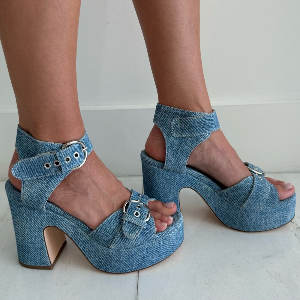 AGL Shoes Sista Covered Block Heeled Sandals